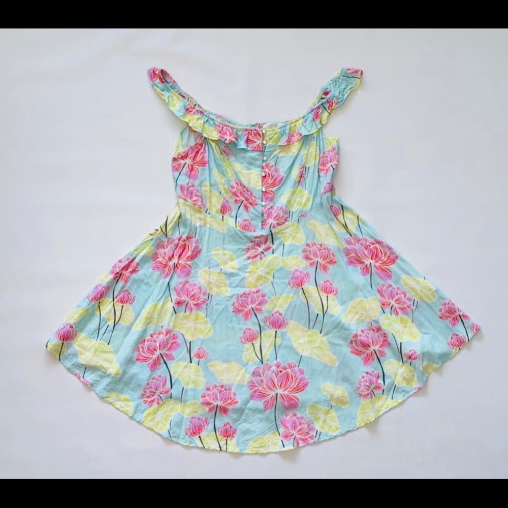 Plus size Hawaiian Floral Dress - Picture 1 of 3